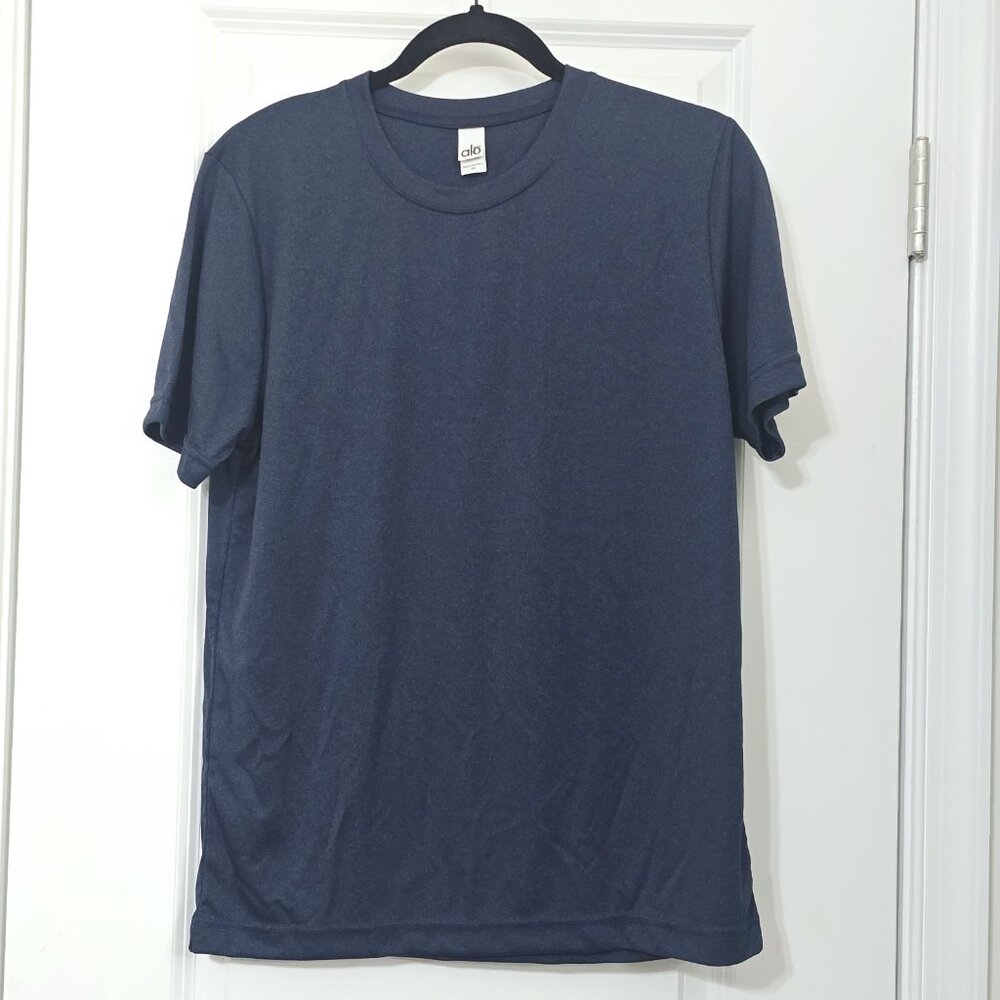 Alo Yoga - XS Men's Performance Short Sleeve Crewneck Athletic Raglan Tee‎ Black